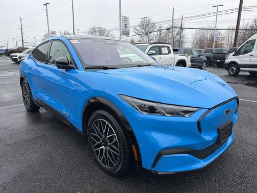 2024 Ford Mustang Mach-E Premium