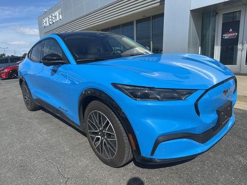 2024 Ford Mustang Mach-E Premium
