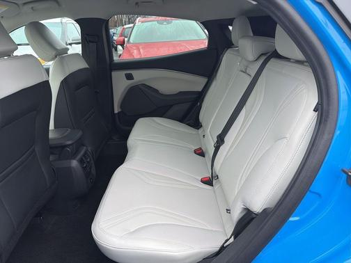 2024 Ford Mustang Mach-E Premium