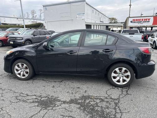 2013 Mazda Mazda3 i Sport