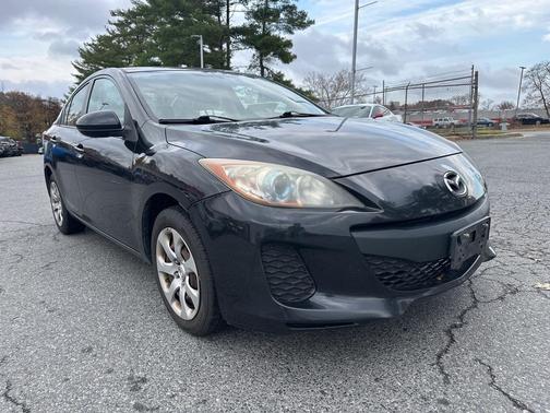 2013 Mazda Mazda3 i Sport