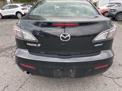 2013 Mazda Mazda3 i Sport