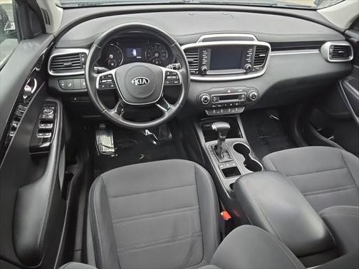 2019 Kia Sorento S
