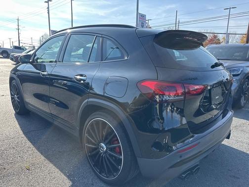 2022 Mercedes-Benz AMG GLA 45 Base 4MATIC