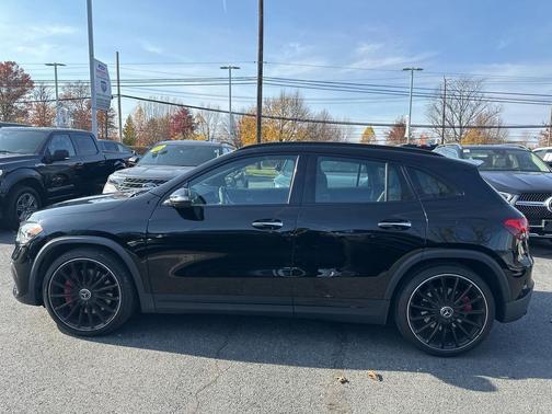 2022 Mercedes-Benz AMG GLA 45 Base 4MATIC