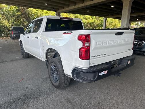 2022 Chevrolet Silverado 1500 Custom Trail Boss