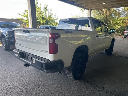 2022 Chevrolet Silverado 1500 Custom Trail Boss