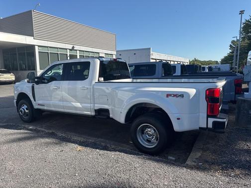 2025 Ford F-350 Platinum
