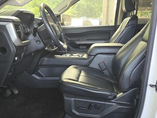 2022 Ford Expedition Max XLT