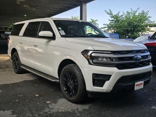 2022 Ford Expedition Max XLT