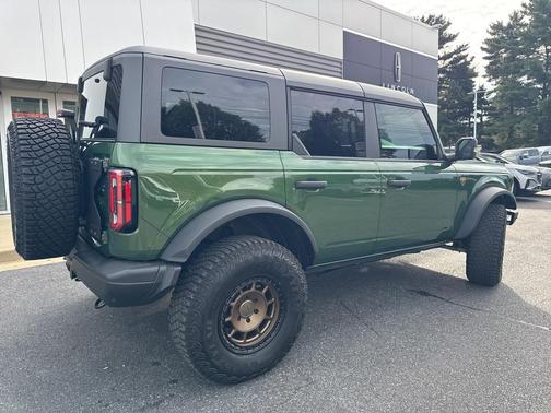 2023 Ford Bronco Badlands