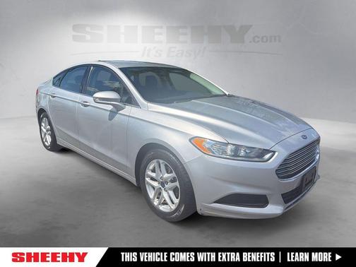 Ingot Silver 2014 Ford Fusion SE