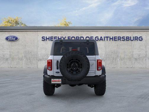 Oxford White 2026 Ford Bronco Base