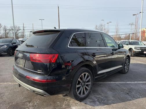2018 Audi Q7 2.0T Premium Plus