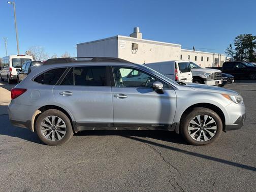 2017 Subaru Outback 3.6R Limited