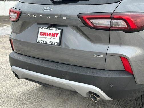 carbonized gray metallic 2026 Ford Escape PHEV SE