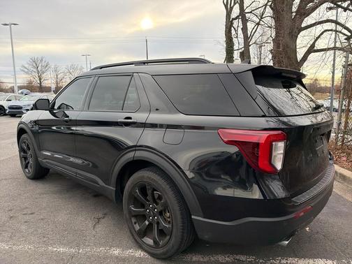2023 Ford Explorer ST-Line