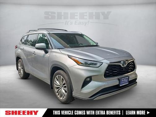 2022 Toyota Highlander Platinum