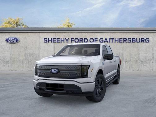 2025 Ford F-150 Lightning Flash