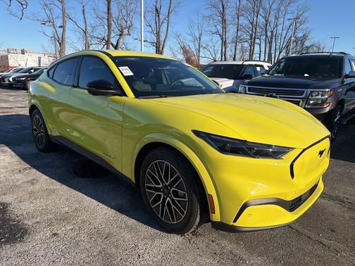 2025 Ford Mustang Mach-E Premium