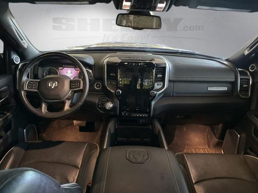 2022 RAM 2500 Laramie Crew Cab 4x4 6'4' Box