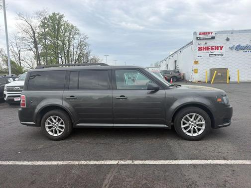 Magnetic Metallic 2015 Ford Flex SE