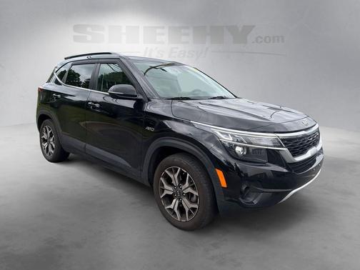 Cherry Black 2021 Kia Seltos EX