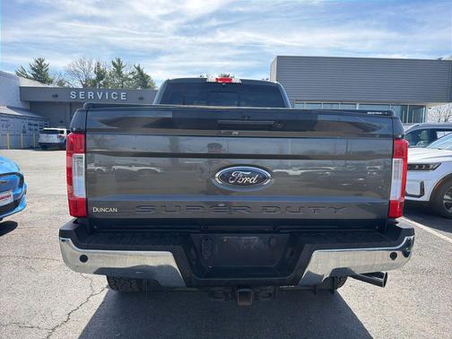 Magnetic 2018 Ford F-250 Lariat