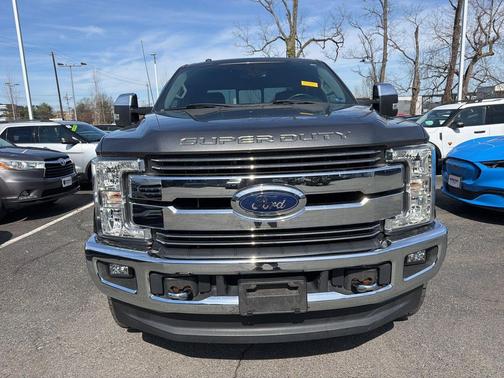 Magnetic 2018 Ford F-250 Lariat