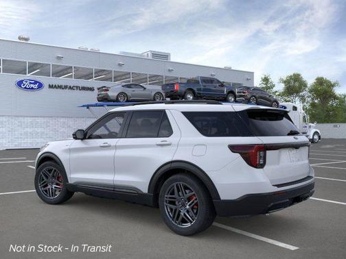 Space White Metallic 2026 Ford Explorer ST-Line