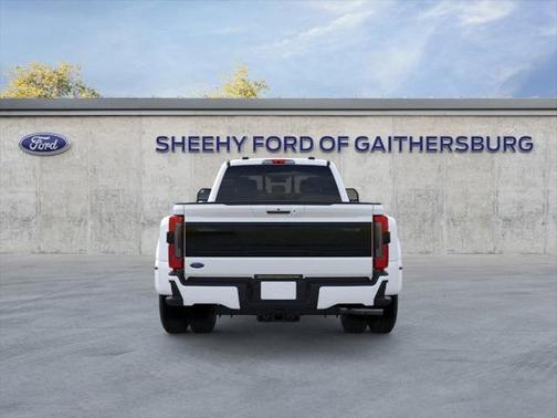 2025 Ford F-350 Platinum