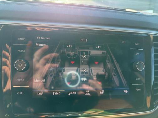 2019 Volkswagen Atlas 3.6L SEL Premium