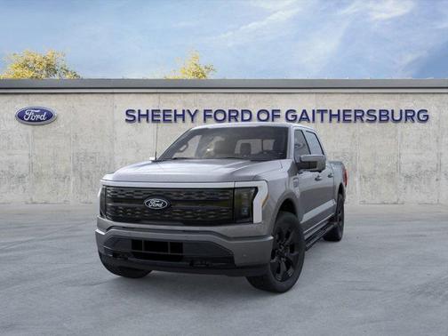 2025 Ford F-150 Lightning Platinum