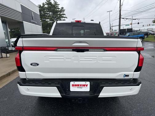Star White Metallic Tri-Coat 2024 Ford F-150 Lightning Platinum