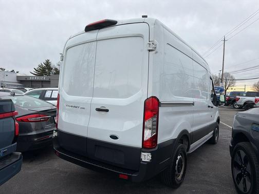 2018 Ford Transit-250 Base