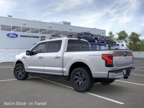2025 Ford F-150 Lightning LARIAT