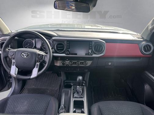 2020 Toyota Tacoma SR5