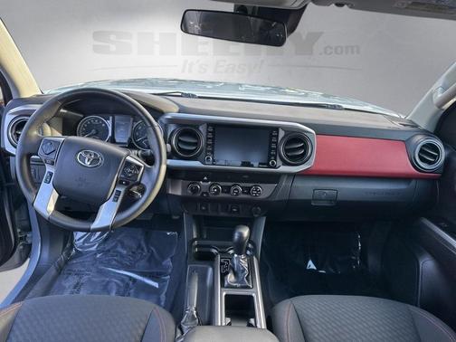 2020 Toyota Tacoma SR5