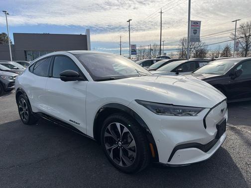 2023 Ford Mustang Mach-E Premium