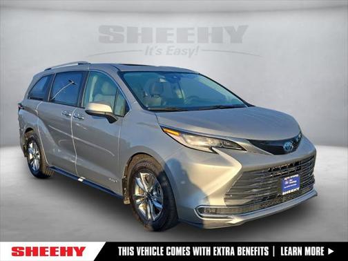 2021 Toyota Sienna Limited 7-Passenger