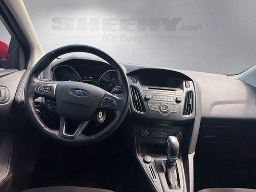 Race Red 2015 Ford Focus SE