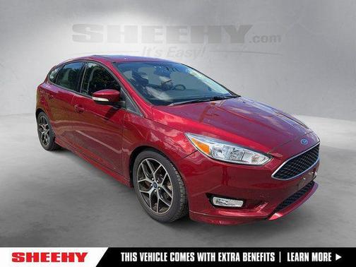Race Red 2015 Ford Focus SE