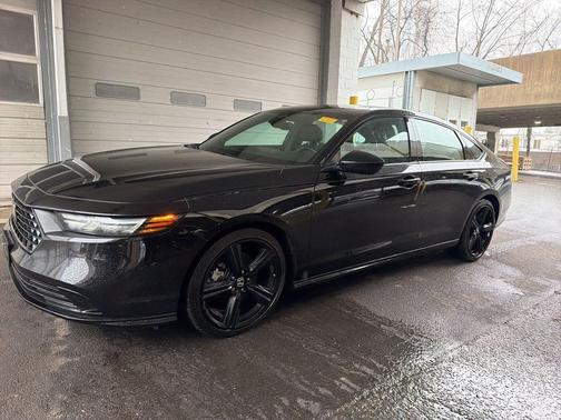 2025 Honda Accord Hybrid Sport-L