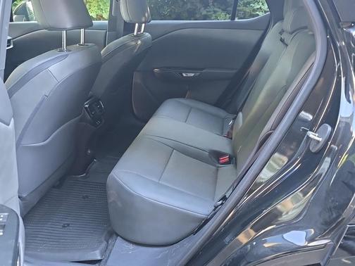 2024 Lexus RZ 450e Premium