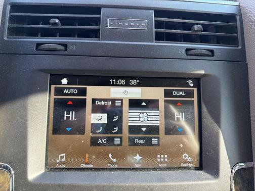 2016 Lincoln Navigator Select