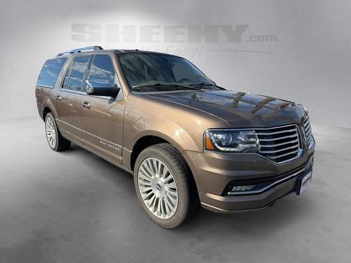 2016 Lincoln Navigator Select