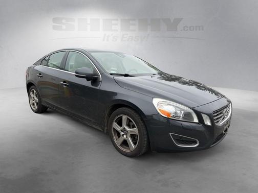 2013 Volvo S60 T5 Premier Plus