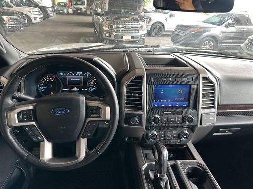2015 Ford F-150 Platinum
