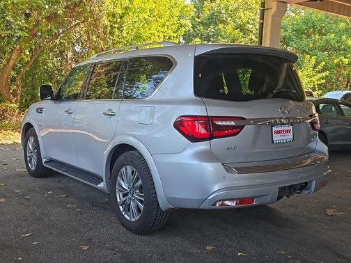 2020 INFINITI QX80 Luxe