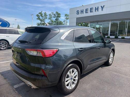 Stone Blue Metallic 2022 Ford Escape SE